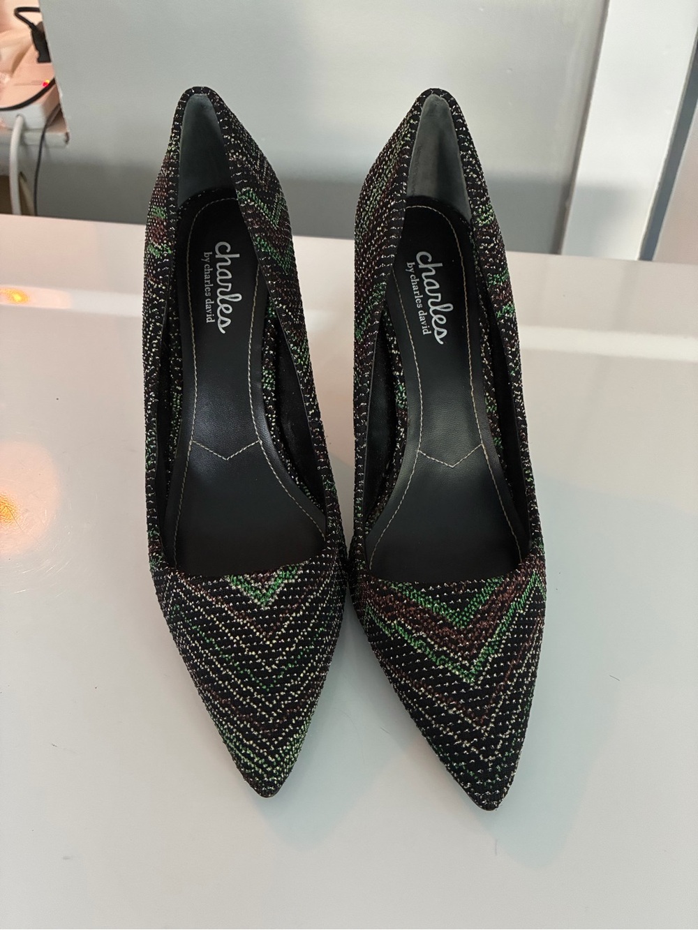 8.5 Charles by Charles David Black Pointed Toe Pumps with Green/ Brown Accents